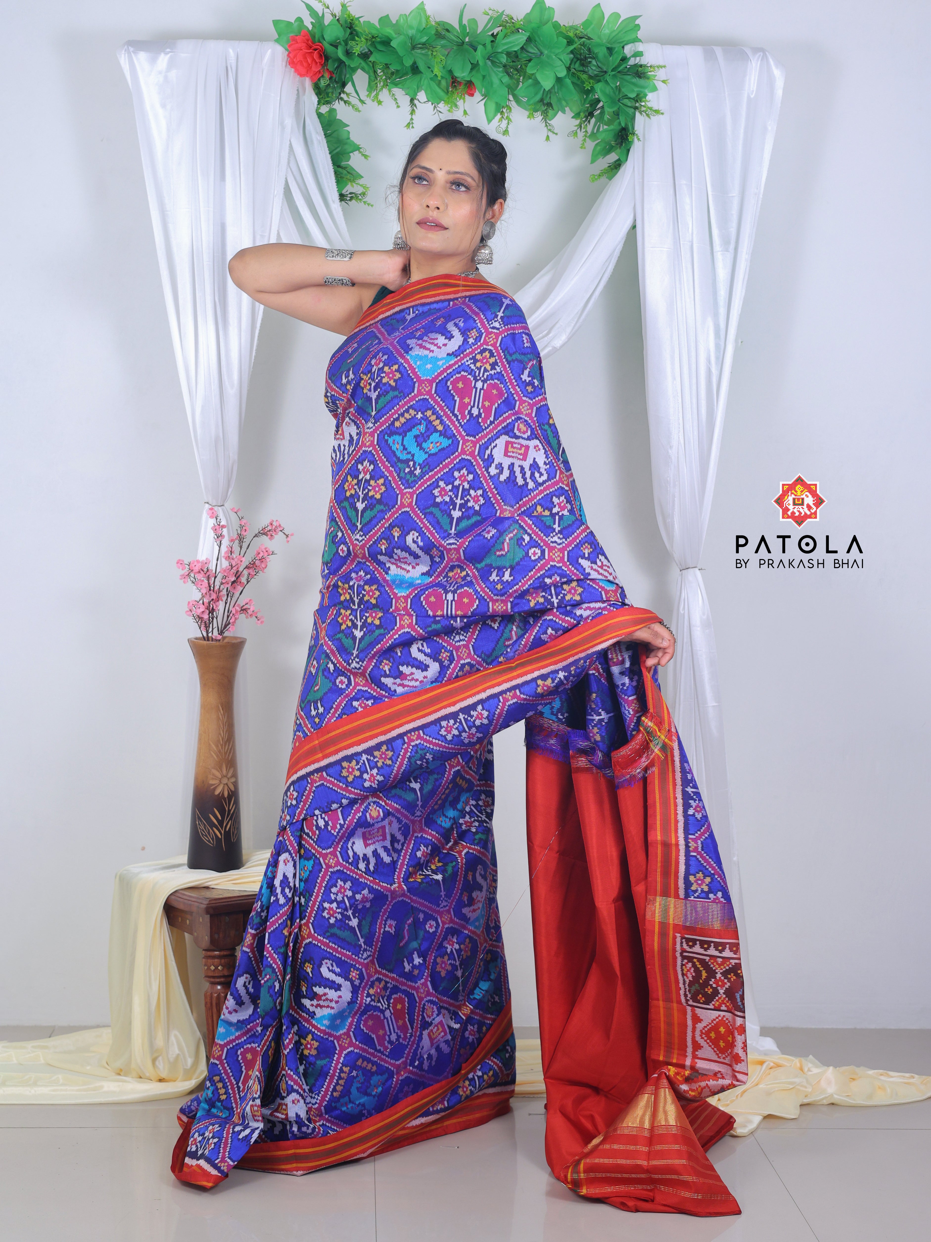 Royal Blue Narikunj Adtala Designer Semi Double Ikat Patola Saree